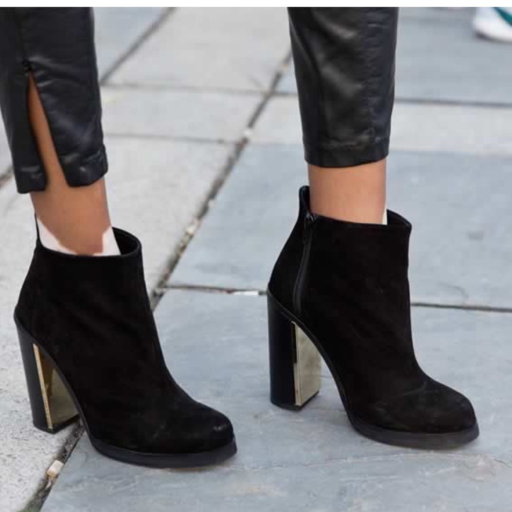 TOPSHOP Black Suede Gold Platform heel zip ankle bootie women size 39